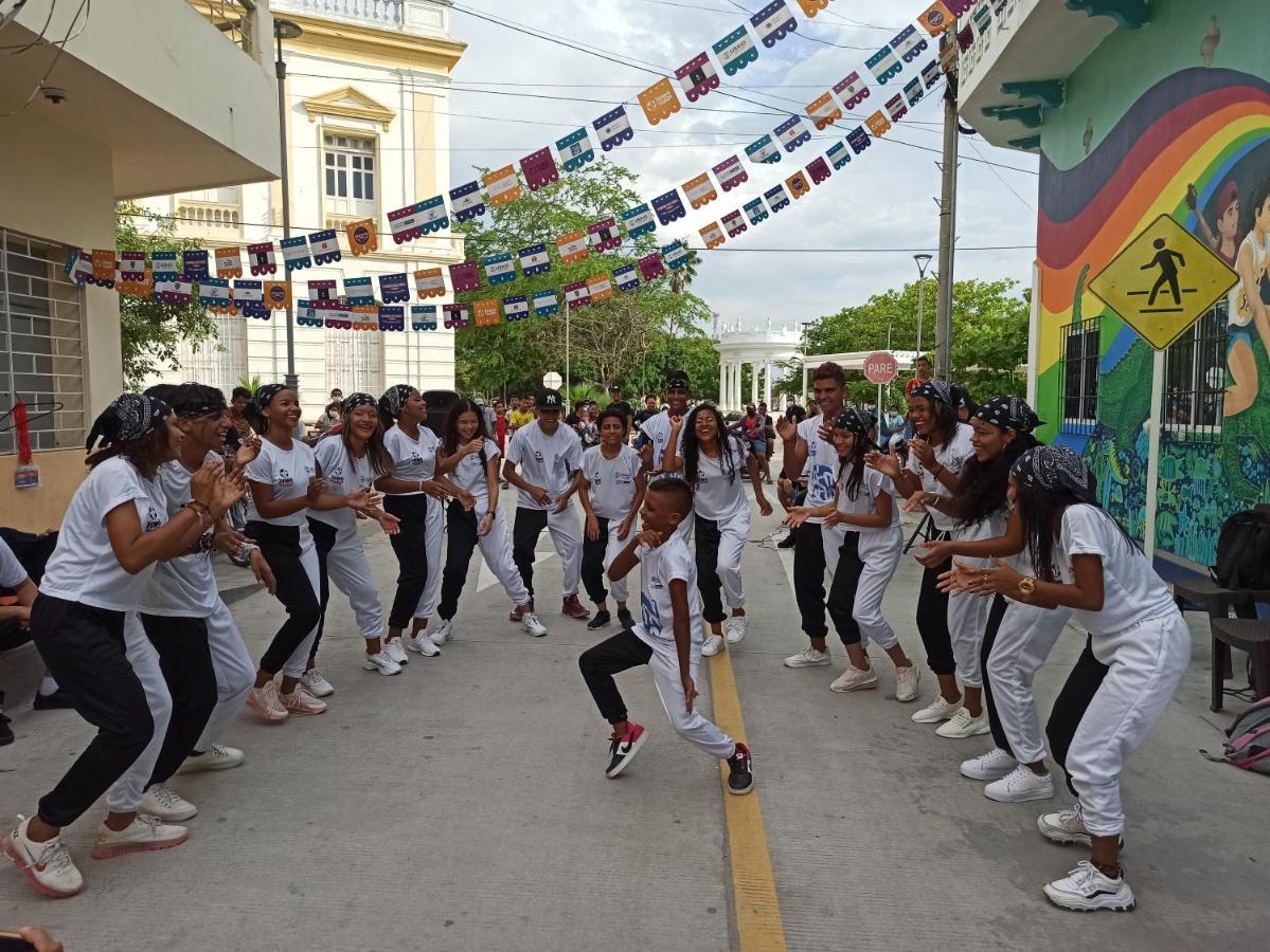 Ciénaga El Habitante Casa Cultural & Hostal מראה חיצוני תמונה